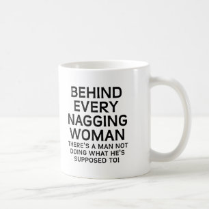 Derrière une femme qui n'arrête pas de râler Mug d