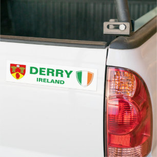 Derry Ireland Crest en Irish Flag Bumpersticker