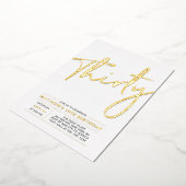 Dertig | Moderne goudprijs 30e verjaardag Folie Uitnodiging (Gedraaid)