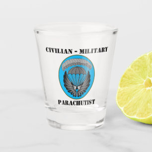 Des ailes parachutistes militaires civils en verre