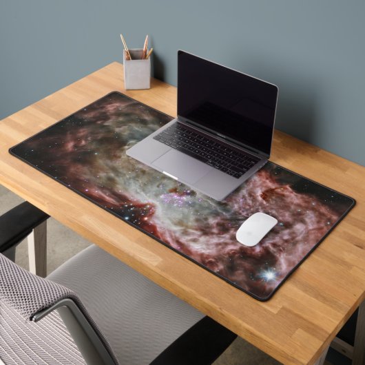 Des Clusters Étoiles Au Centre De La Nebula De Fla (Bureau 2)