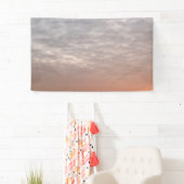 Des Nuages Uniques Dans Les Bannières Du Ciel (En situation)