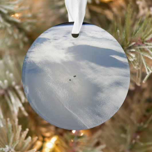 Des Petits Satellites Orbitent Au-Dessus D'Une Par (Arbre)