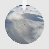 Des Petits Satellites Orbitent Au-Dessus D'Une Par (devant)