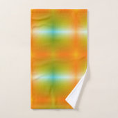 Des serviettes de couleur vive pendent à une barre (Serviette à main)