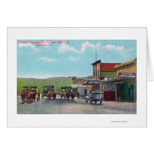 Des touristes partent pour la scène de Tijuana