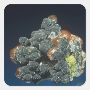 Descloizite op calciet vierkante sticker