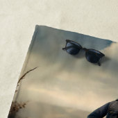 Desert Blues: A Meerkat's Denim Guitar Jam, Strandlaken (In situ)