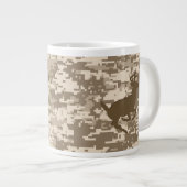 Desert Digital Camouflage Deer Camo Pattern Jumbo Mok (Voorkant rechts)