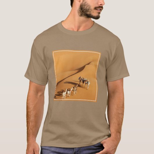 Deserts | Tuareg Walk with Camels T-shirt (Voorkant)