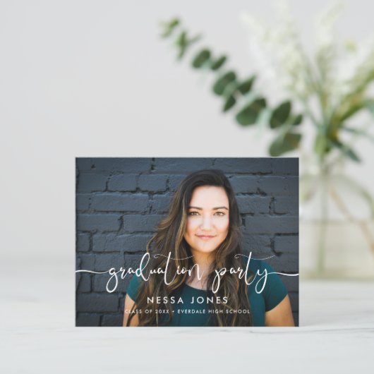 Design élégant Photo remise de diplômes invitation (Debout devant)