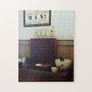 Desk met mortier en stampen legpuzzel