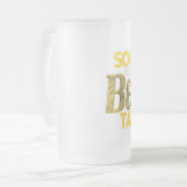 Désolé… qui est la bière parlant la tasse en verre (Devant gauche)