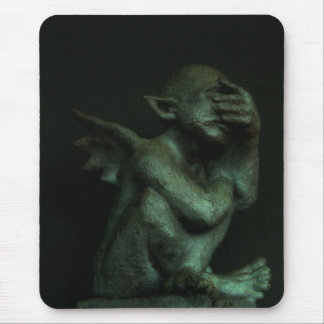 Despondent Gargoyle Muismat