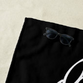 Dessin de la serviette de plage en noir et blanc (En situation)