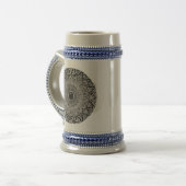 dessin de mandala sur tasse à bière (Devant gauche)