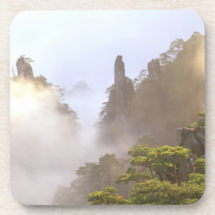 Dessous-de-verre Asie, Chine, Huanshan. La Montagne Jaune dans