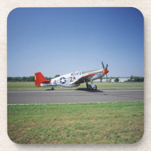 Dessous-de-verre avion P-51 C Tuskegee Red Tail au CAF Air
