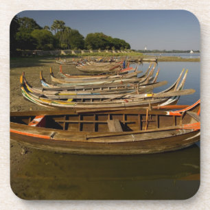 Dessous-de-verre Bateaux sur le lac entre Kyauktawgyi Paya et