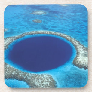 Dessous-de-verre CA, Belize. Vue aérienne du Trou Bleu (diamètre