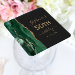 Dessous-de-verre Carré En Papier Agate Script Emerald Green Gold Dark 50e anniversa<br><div class="desc">Cet élégant dessous de verre moderne de fête du 50e anniversaire est doté d'une aquarelle vert émeraude géode de design orné d'une parties scintillant en faux or. Customisez facilement le texte de couleur or sur un arrière - plan noir en ardoise avec le nom de l'invité d'honneur, l'année d'anniversaire et...</div>