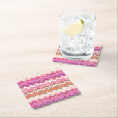 Dessous-de-verre Carré En Papier Arrière - plan rose de zigzag (En situation)