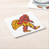 Dessous-de-verre Carré En Papier Bigfoot drôle marcher avec grande tranche de pizza (Incliné)