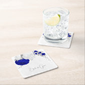 Dessous-de-verre Carré En Papier bleu royal et fleurs blanches argent (En situation)