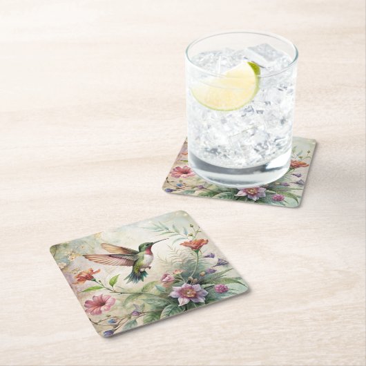 Dessous-de-verre Carré En Papier Colibri mignon sur les fleurs (En situation)