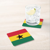 Dessous-de-verre Carré En Papier Drapeau du Ghana (En situation)
