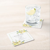 Dessous-de-verre Carré En Papier Élégant carton de faire-part jaune floral vert sau (En situation)