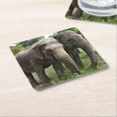 Dessous-de-verre Carré En Papier Éléphants asiatiques côte à côte (Incliné)