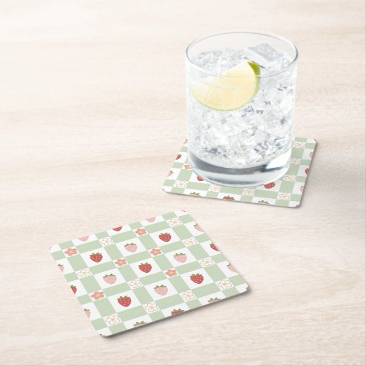 Dessous-de-verre Carré En Papier Fête Pastel Vert Gingham Fraise (En situation)