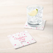 Dessous-de-verre Carré En Papier Heureuse Sainte-Valentin de Coeurs roses (En situation)