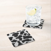 Dessous-de-verre Carré En Papier Impression noire et blanche de vache (En situation)