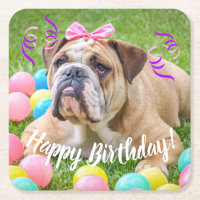 Joyeux anniversaire de bouledogue mignon