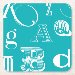 Dessous-de-verre Carré En Papier Lettres décoratives sur l'arrière - plan bleu