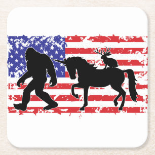 Dessous-de-verre Carré En Papier Licorne, Jackalope, Bigfoot et le drapeau américai