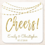 Dessous-de-verre Carré En Papier Lumières à cordes à huile blanche et or<br><div class="desc">Dessous de verre Mariages Faux Gold Foil White et Faux pour une réception de mariage ou un dîner de répétition. Le nom et la date peuvent être mis à jour sur ce dessous de verre.</div>