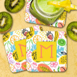 Dessous-de-verre Carré En Papier Motif de fruits peint à la main<br><div class="desc">Votre initiale monogramme est présenté sur ces dessous de verre qui présentent un motif de fruits moderne d'ananas,  poires,  oranges,  cerises,  papaye,  raisins,  kiwis et pêches. Vous pouvez aussi mettre ce design sur d'autres produits!</div>