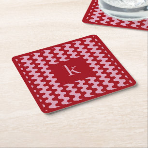 Dessous-de-verre Carré En Papier Motif ondulé gras rose monogramme rouge