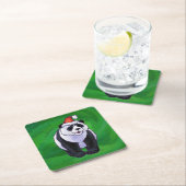 Dessous-de-verre Carré En Papier Ours de panda à Santa Hat sur Vert (En situation)