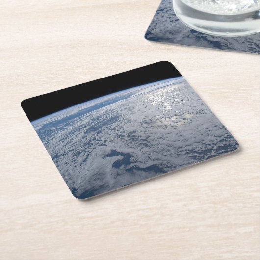 Dessous-de-verre Carré En Papier Soleil Brillant Sur L'Océan Pacifique Sud. (Incliné)