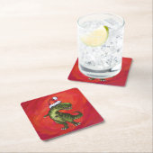 Dessous-de-verre Carré En Papier TRex Dino à Santa Hat sur Red (En situation)