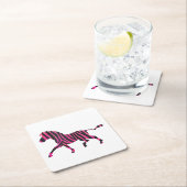 Dessous-de-verre Carré En Papier Zebra Silhouette noir et rose chaud (En situation)