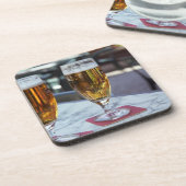 Dessous-de-verre Chablis; deux bières cool à 42 degrés chauds été (Côté gauche)