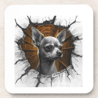 Dessous-de-verre Chihuahua regarde à travers un mur en bois gris