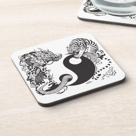 Dessous-de-verre dragon and tiger yin yang (Côté gauche)