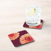 Dessous-de-verre Élégant Dahlias Orange Fleurs Bourgogne Monogramme (Côté Droit)