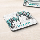 Dessous-de-verre Elephants Plus Vélos Égale YIKES! (Côté gauche)